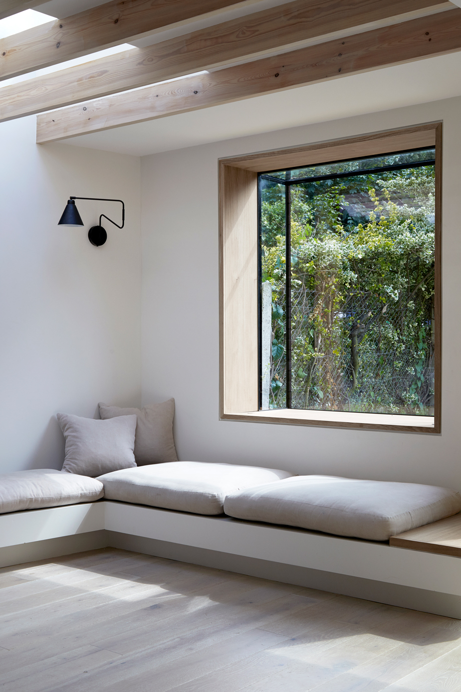 </p> <p>Find your ideal home design pro on designfor-me.com - get matched and see who's interested in your home project. Click image to see more inspiration from our design pros</p> <p>Design by Jonty, architect from Wandsworth, London</p> <p>#architecture #homedesign #modernhomes #homeinspiration #skylights #rooflights #architecturedetails </p> <p>