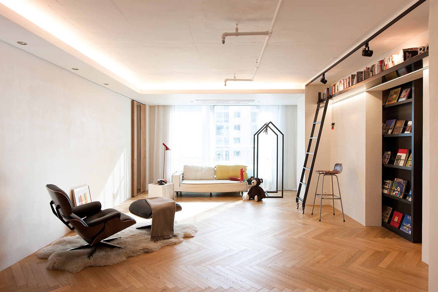 </p> <p>Find your ideal home design pro on designfor-me.com - get matched and see who's interested in your home project. Click image to see more inspiration from our design pros</p> <p>Design by Sooyeon, Interior designer from Kingston upon Thames, London</p> <p> #interiordesign #interiors #homedecor #homeinspiration #Japandihome #Japandidecor #Scandinaviandesign #livingrooms #livingroomdesign #livingroominspiration #livingroomideas </p> <p>