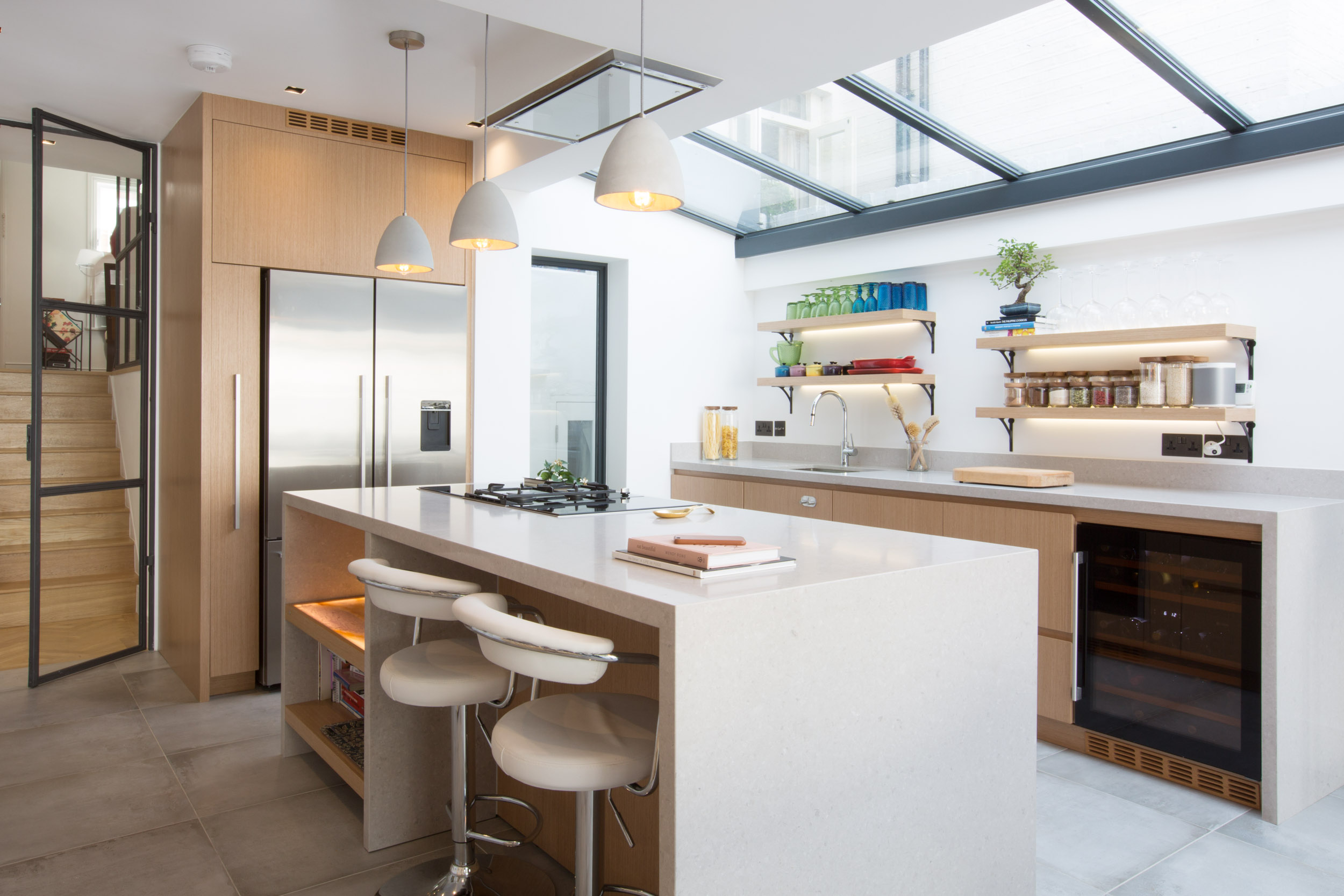 </p> <p>Find your ideal home design pro on designfor-me.com - get matched and see who's interested in your home project. Click image to see more inspiration from our design pros</p> <p>Design by Elcio, architect from Kensington and Chelsea, London</p> <p>#architecture #homedesign #modernhomes #homeinspiration #kitchens #kitchendesign #kitcheninspiration #kitchenideas #kitchengoals #skylights #rooflights </p> <p>