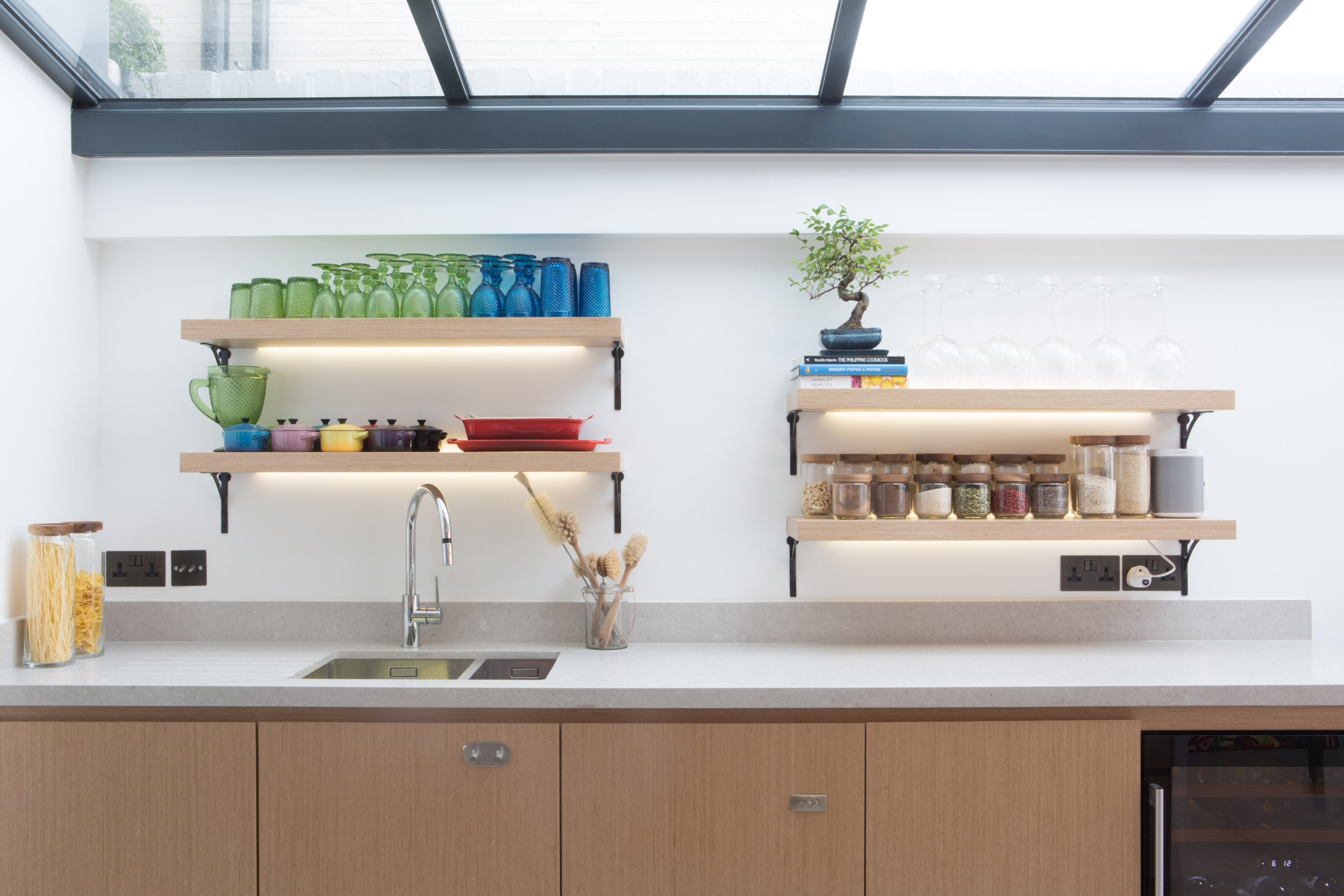 </p> <p>Find your ideal home design pro on designfor-me.com - get matched and see who's interested in your home project. Click image to see more inspiration from our design pros</p> <p>Design by Elcio, architect from Kensington and Chelsea, London</p> <p>#architecture #homedesign #modernhomes #homeinspiration #kitchens #kitchendesign #kitcheninspiration #kitchenideas #kitchengoals #skylights #rooflights #architecturedetails </p> <p>